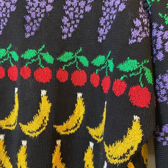 Vintage French Rags Hand-Loomed Fruit Crew Neck Sweater - Picture 13 of 16